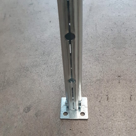 Piedino in metallo per scaffali Simplyrex