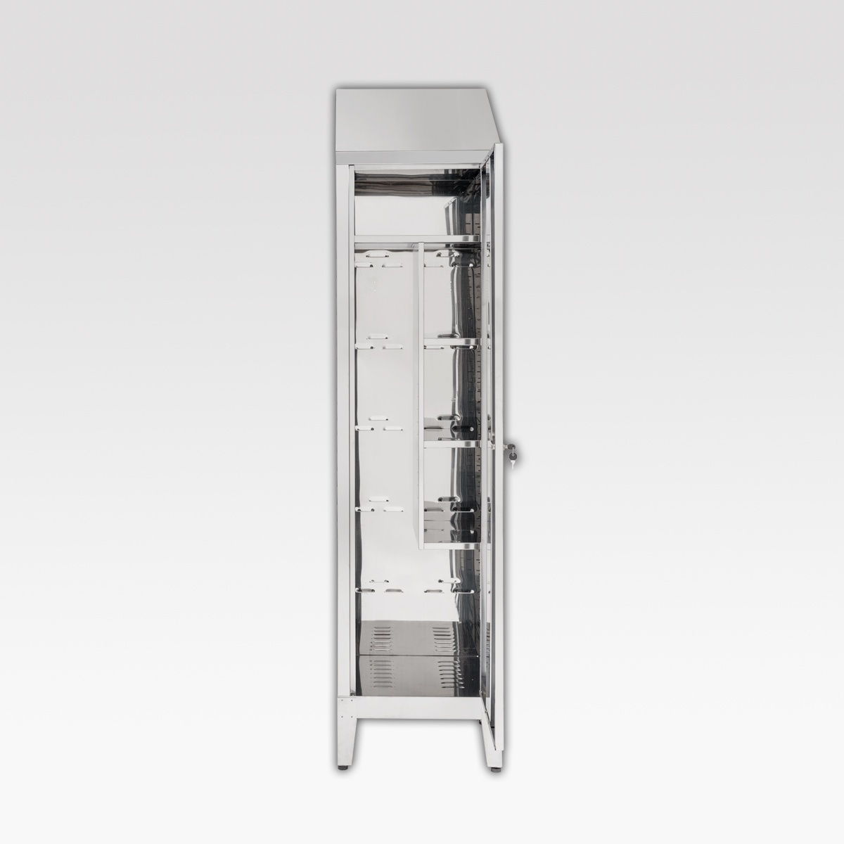 Armadio portascope-pulizie AISI304 / cm.L.50xP.50xH.215