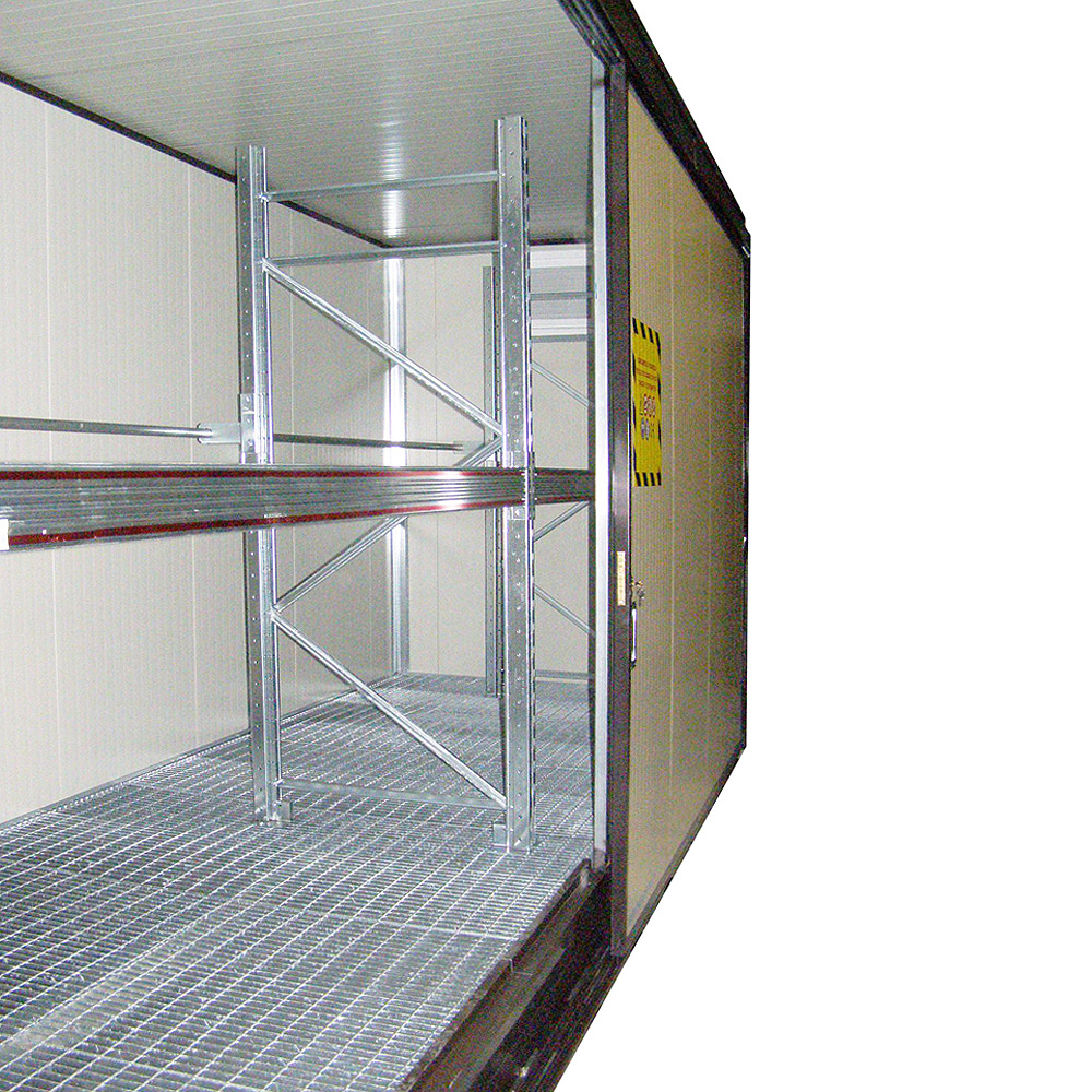 Container con vasca di raccolta e scaffalature per 6 cisternette da 1000 LT, realizzato con pannelli certificati EI / REI120
