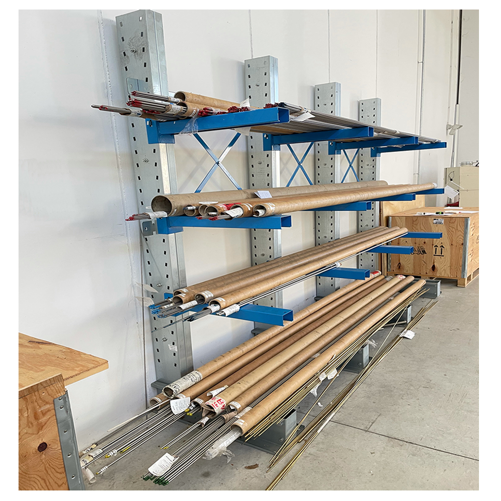 Cantilever da 3 colonne Monofronte con 9 bracci cm 100 / cm. L.220 x P. 100 x H.250