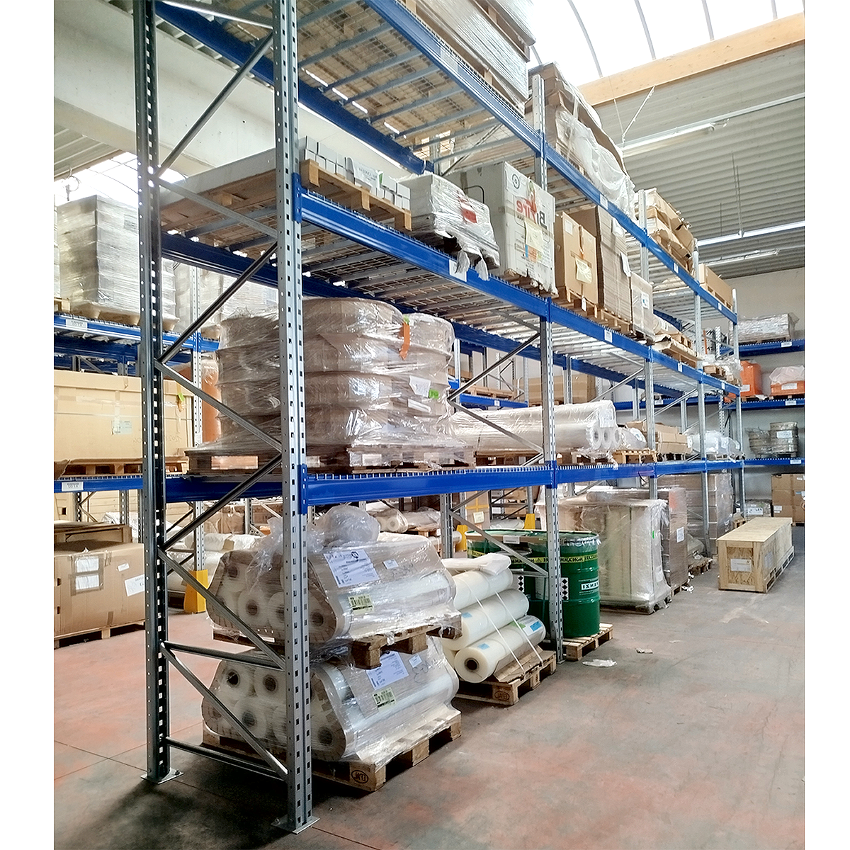 Ripiano in rete per scaffali - cm. L.88xP.110 (1000Kg) Spalle prof.1100 mm MECALUX
